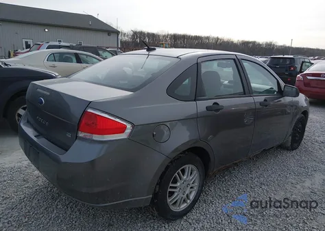 2011 Ford Focus Se z USA, uszkodzony, nr VIN 1FAHP3FN1BW195048